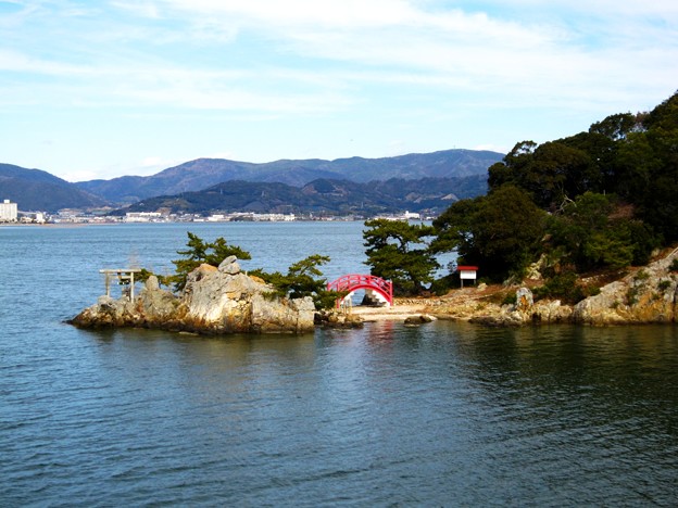 猪鼻湖神社