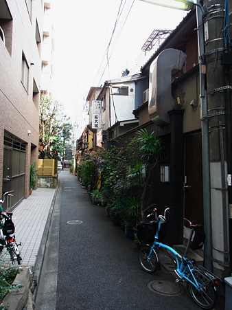 下町っぽい通り
