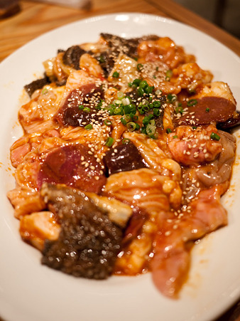 炭火焼肉 ホルモン あじまき