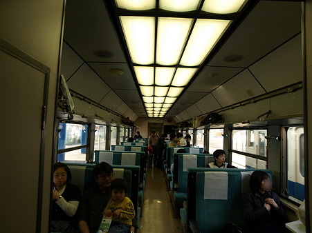 485系ニューなのはな車内1