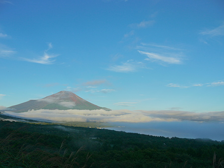 富士山　雲海の山中湖
