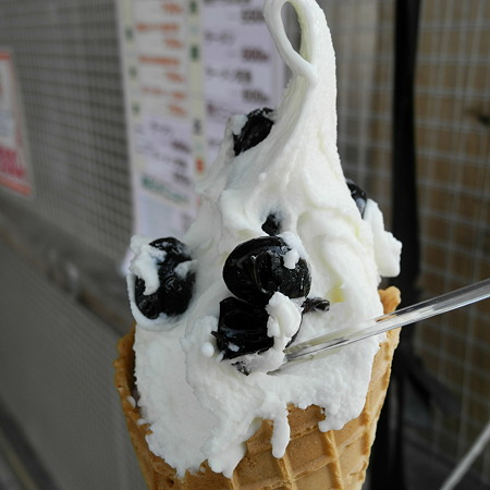 豆乳黒豆ジェラート(道の駅・丹波おばあちゃんの里【兵庫】)